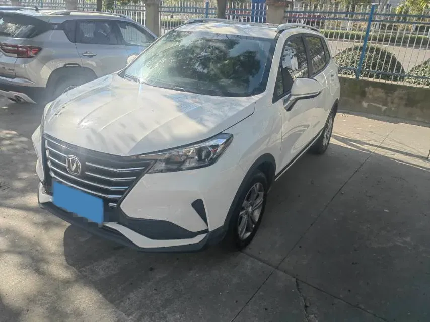 2019 ChangAn CS15 1.5L 107HP L4 5DCT,autocango,china used car exporter,china ev exporter,chinese used car exporter,chinese used ev exporter