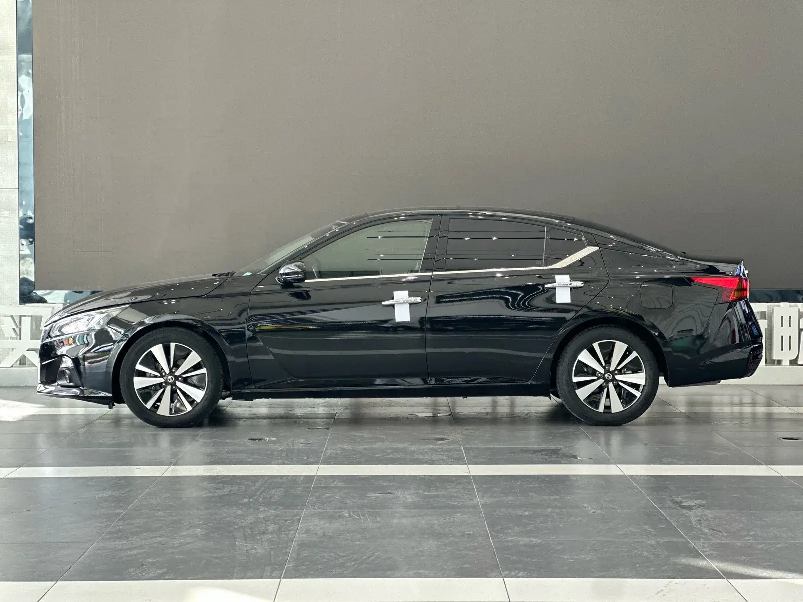 2020 NISSAN TEANA thumbnail 3