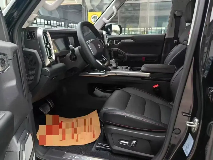 2023 JETOUR T2 thumbnail 2