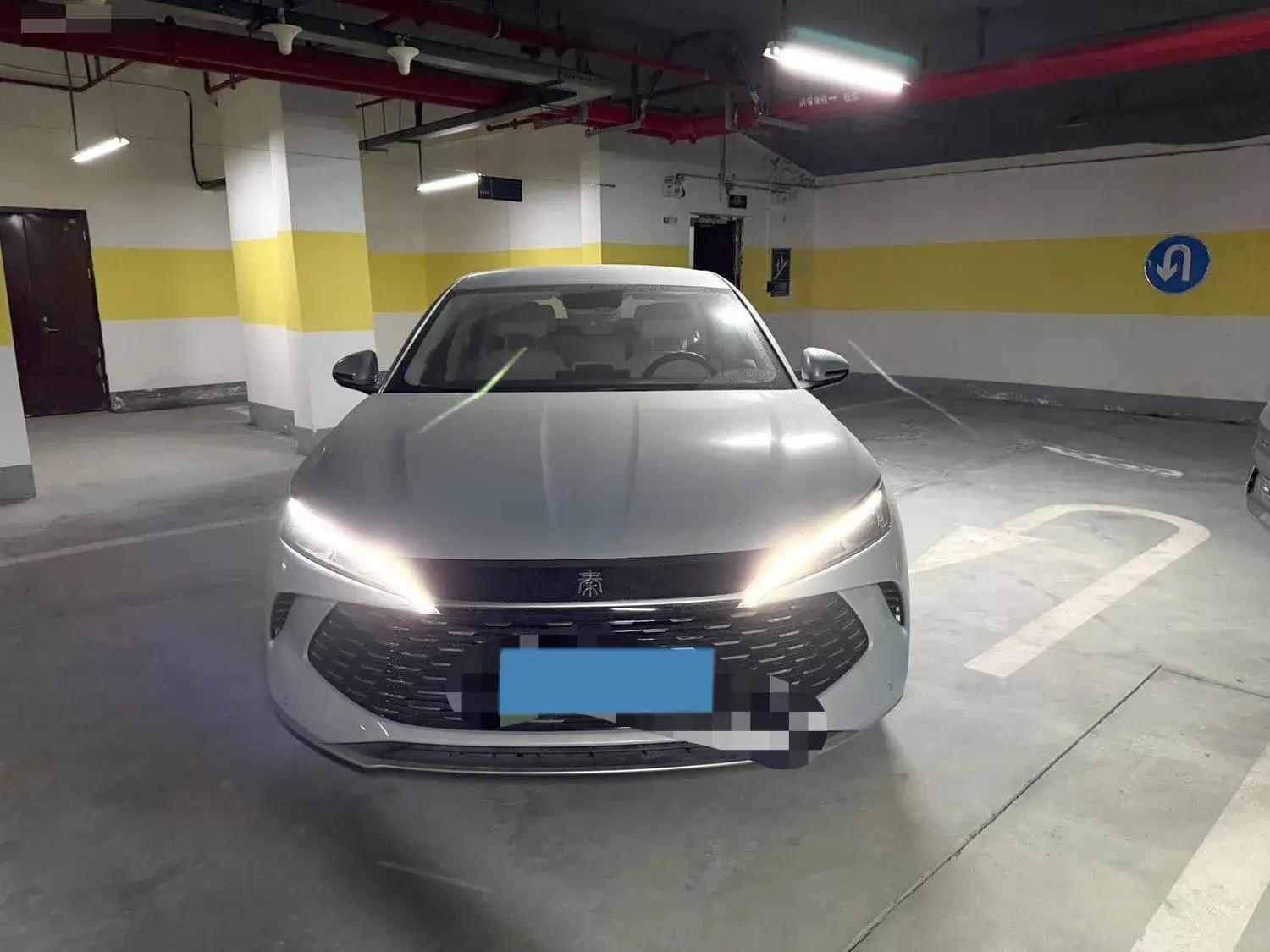 2024 BYD QINL thumbnail 2