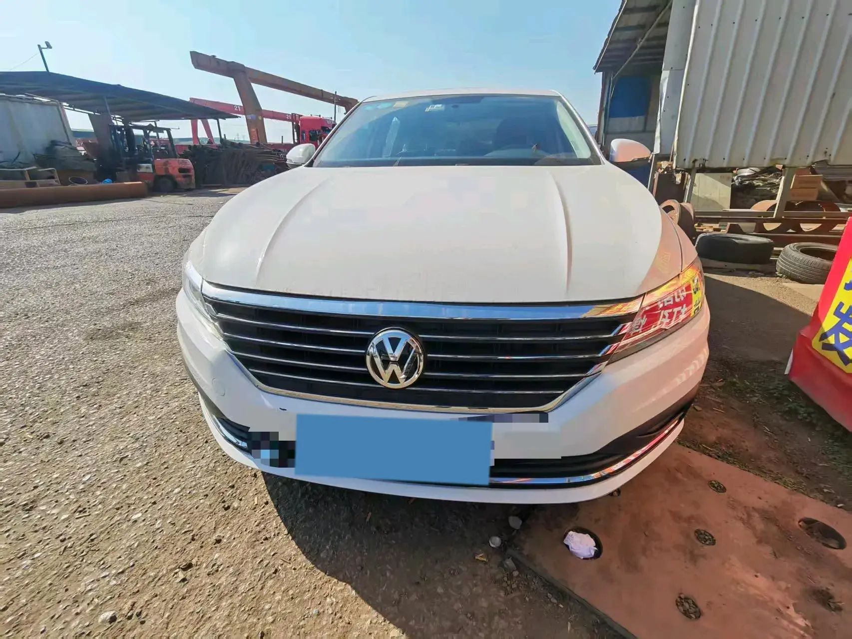 2019 VOLKSWAGEN LAVIDA thumbnail 2