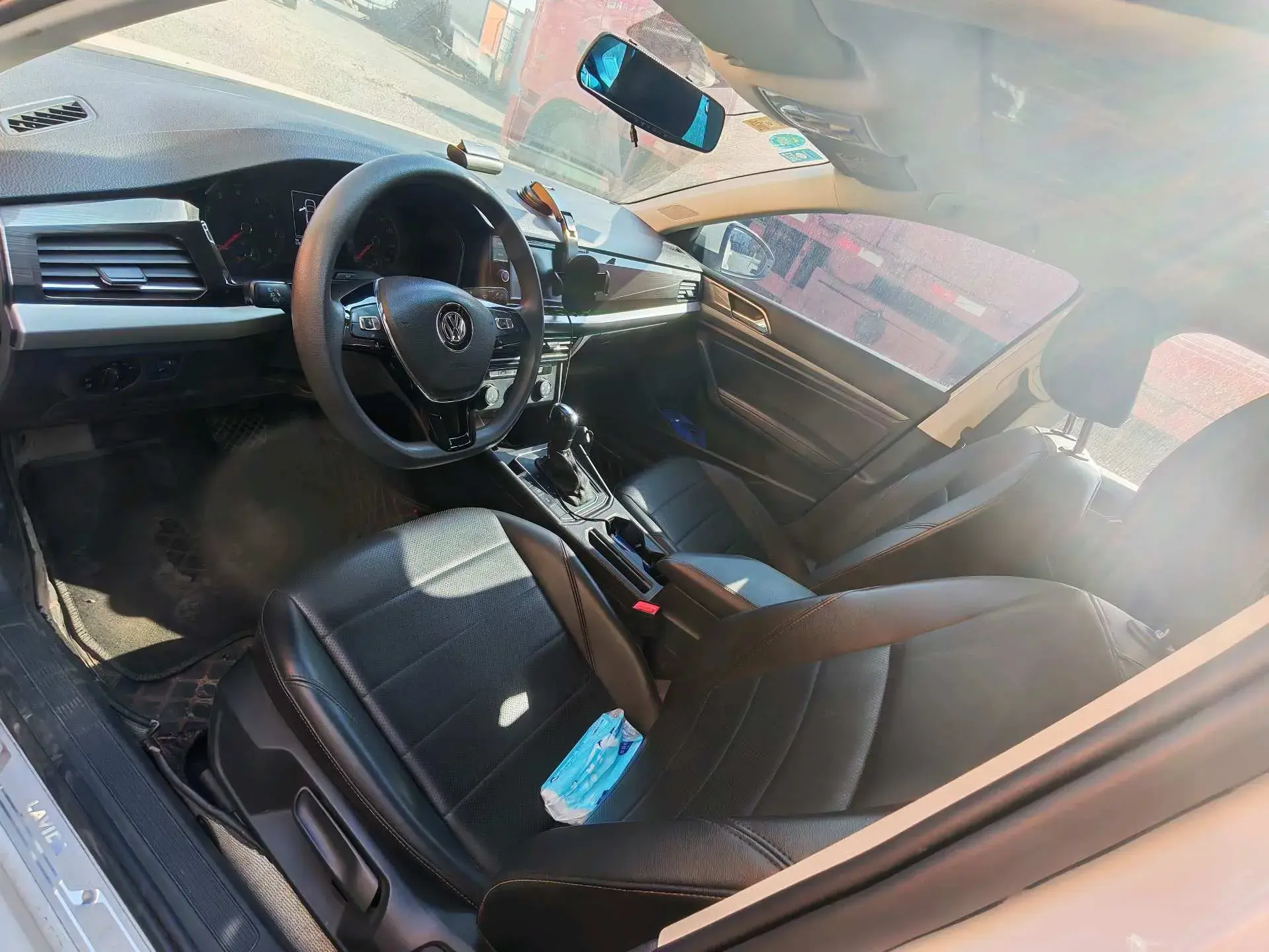 2019 VOLKSWAGEN LAVIDA thumbnail 4