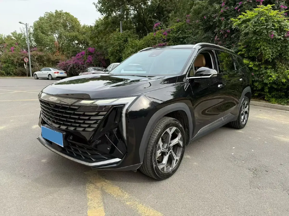 2023 Geely StarRay 1.5T 181HP L4 7DCT