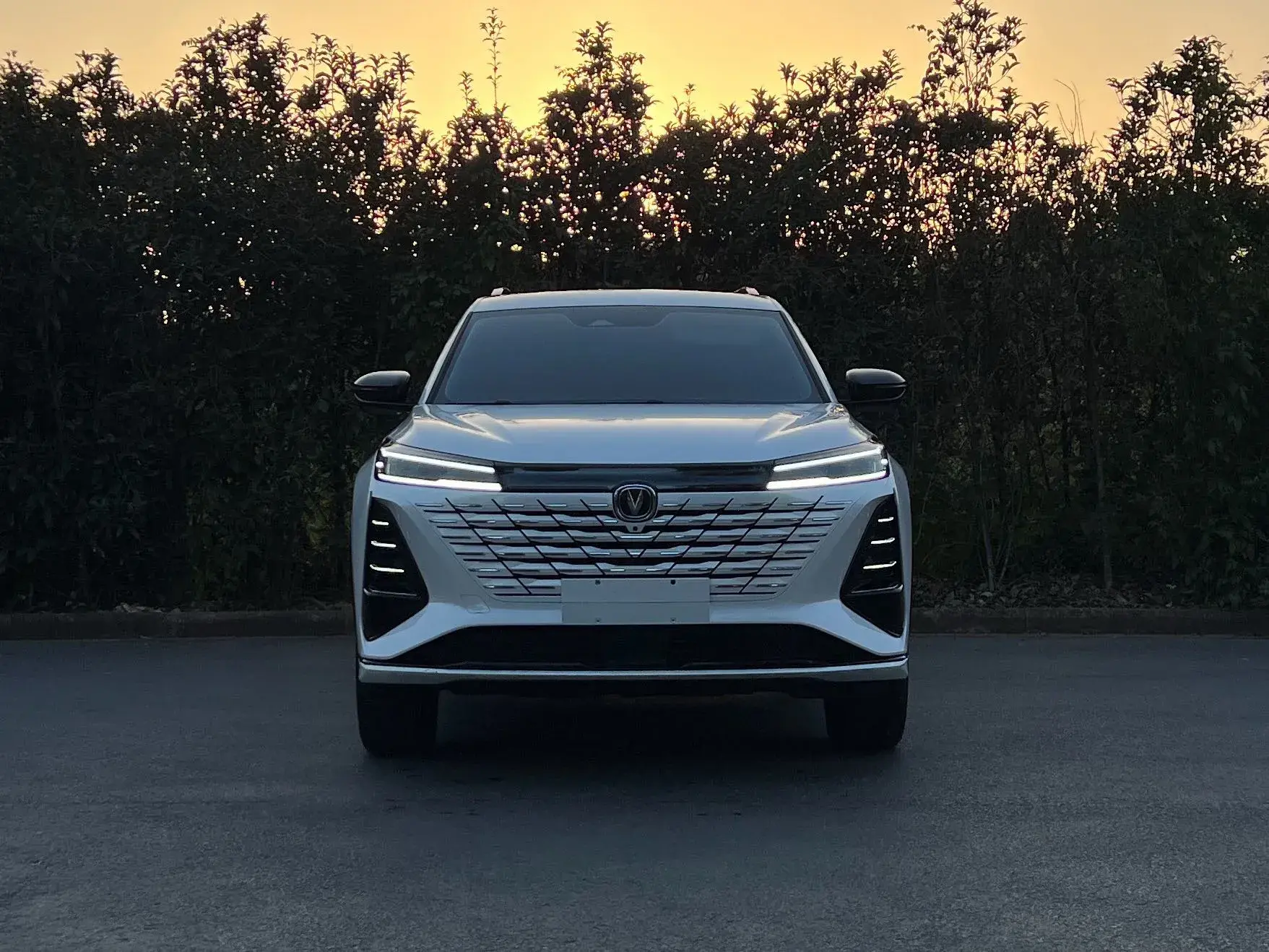 2023 CHANGAN CS75 thumbnail 2