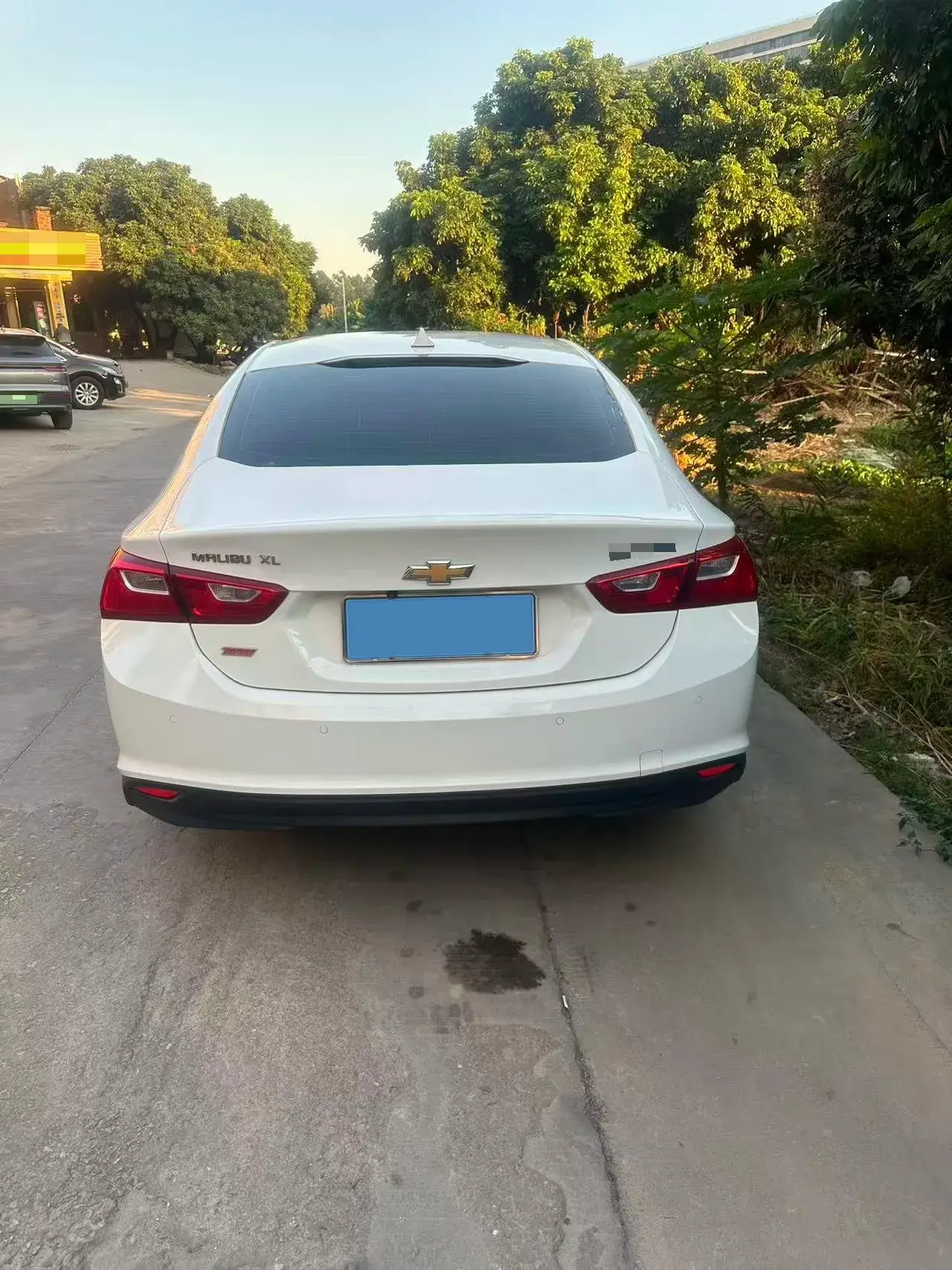 2018 CHEVROLET MALIBU thumbnail 4