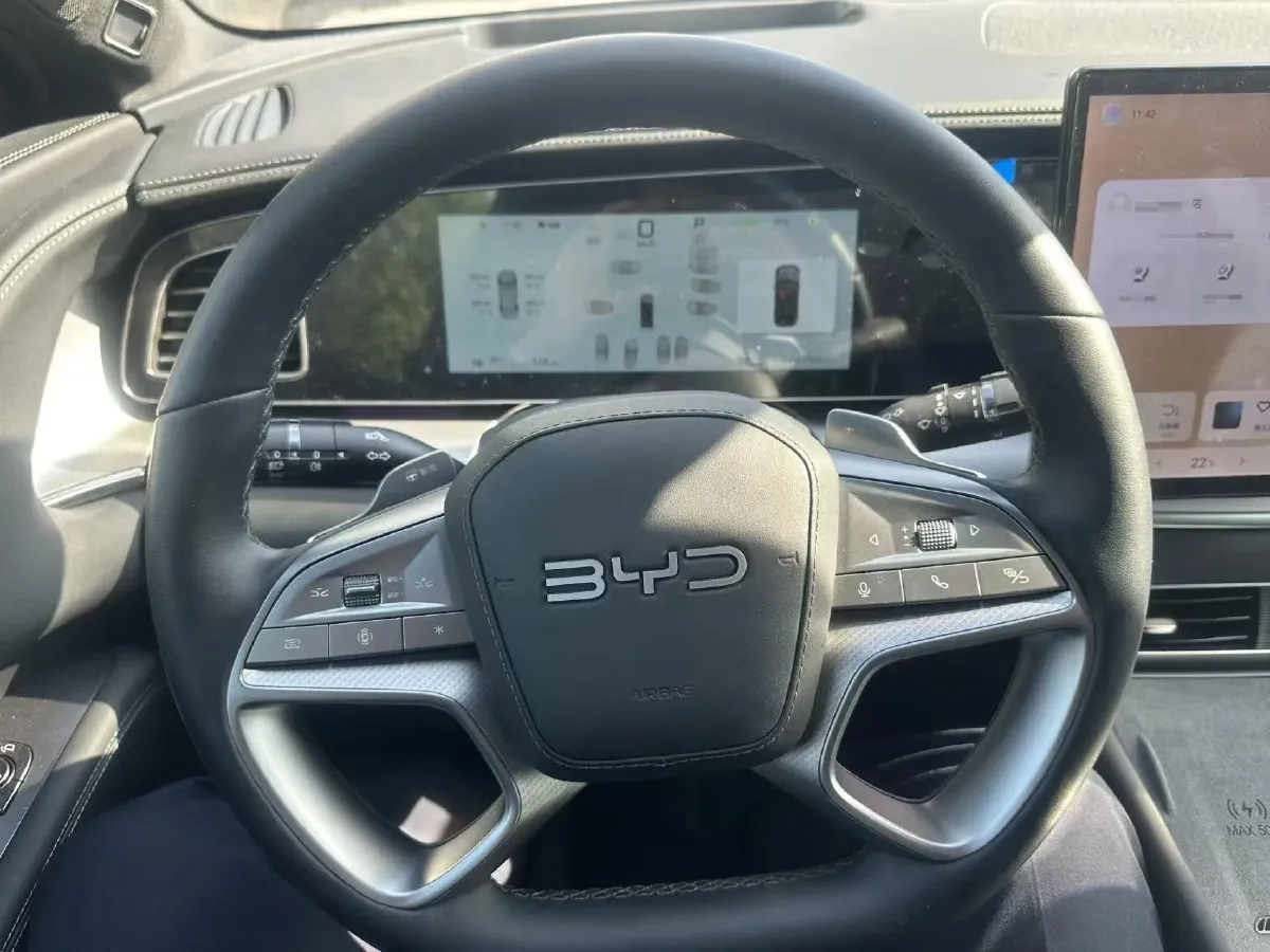 2025 BYD Sea Lion 07 BEV 80.64KWH,autocango,china used car exporter,china ev exporter,chinese used car exporter,chinese used ev exporter