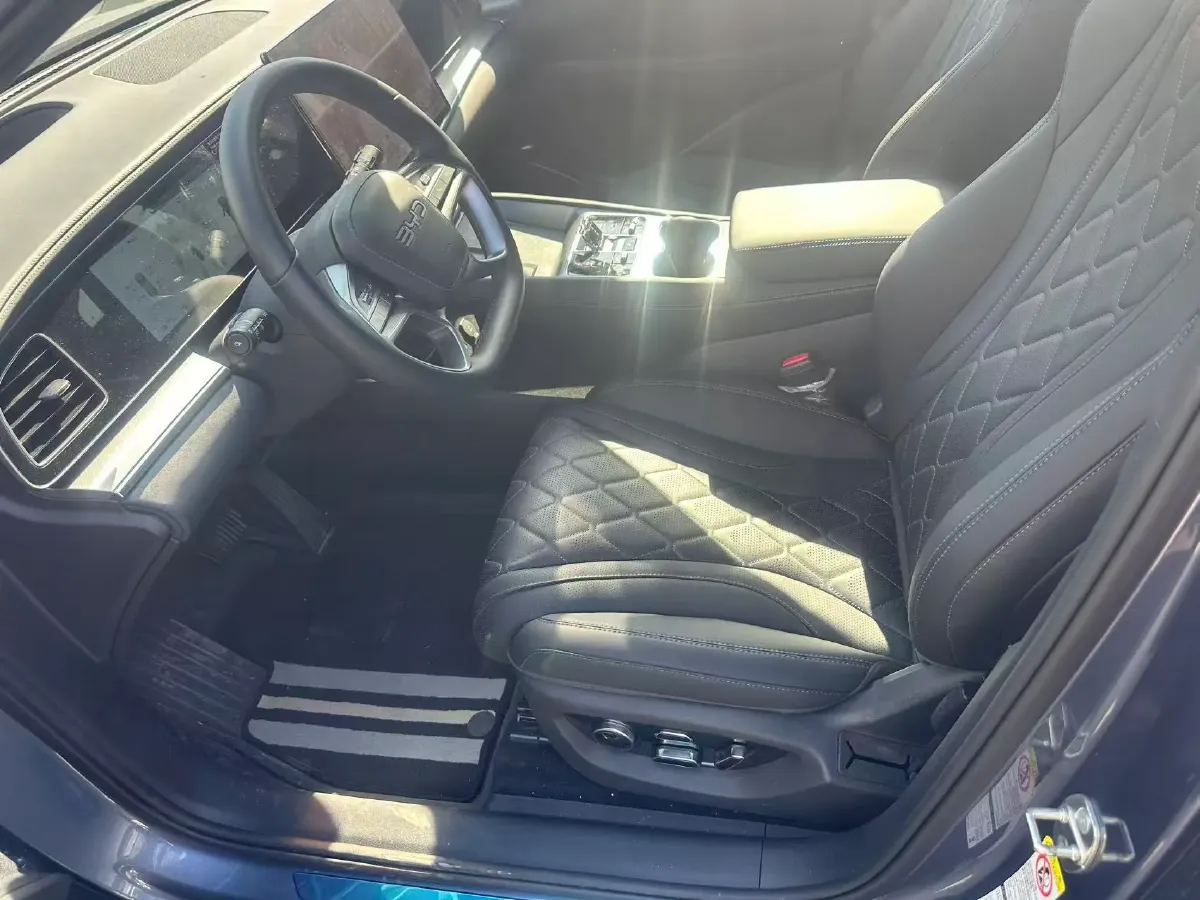 2025 BYD Sea Lion 07 BEV 80.64KWH,autocango,china used car exporter,china ev exporter,chinese used car exporter,chinese used ev exporter