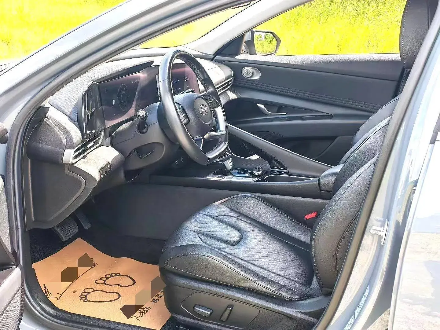 2021 HYUNDAI ELANTRA thumbnail 4