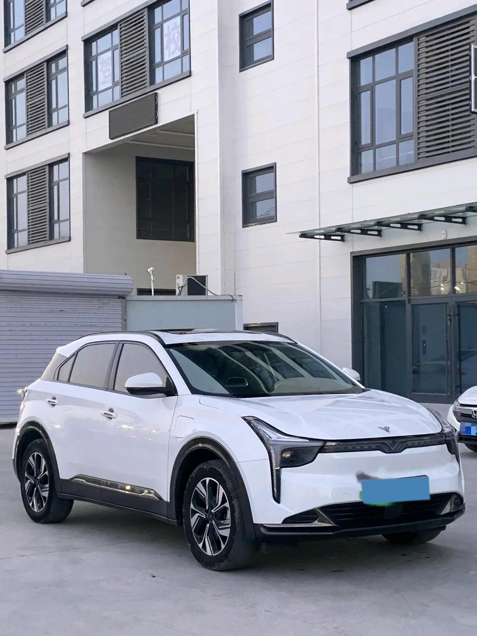 2022 NETA U thumbnail 3