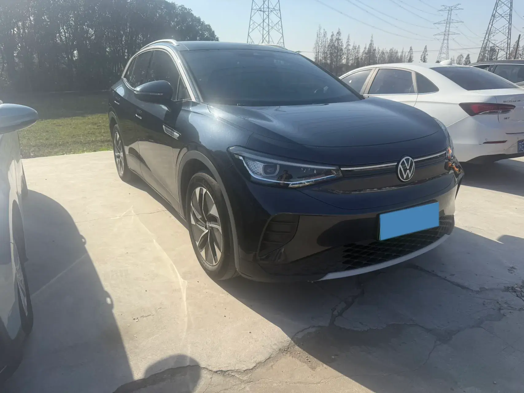 2022 VOLKSWAGEN ID.4 thumbnail 2