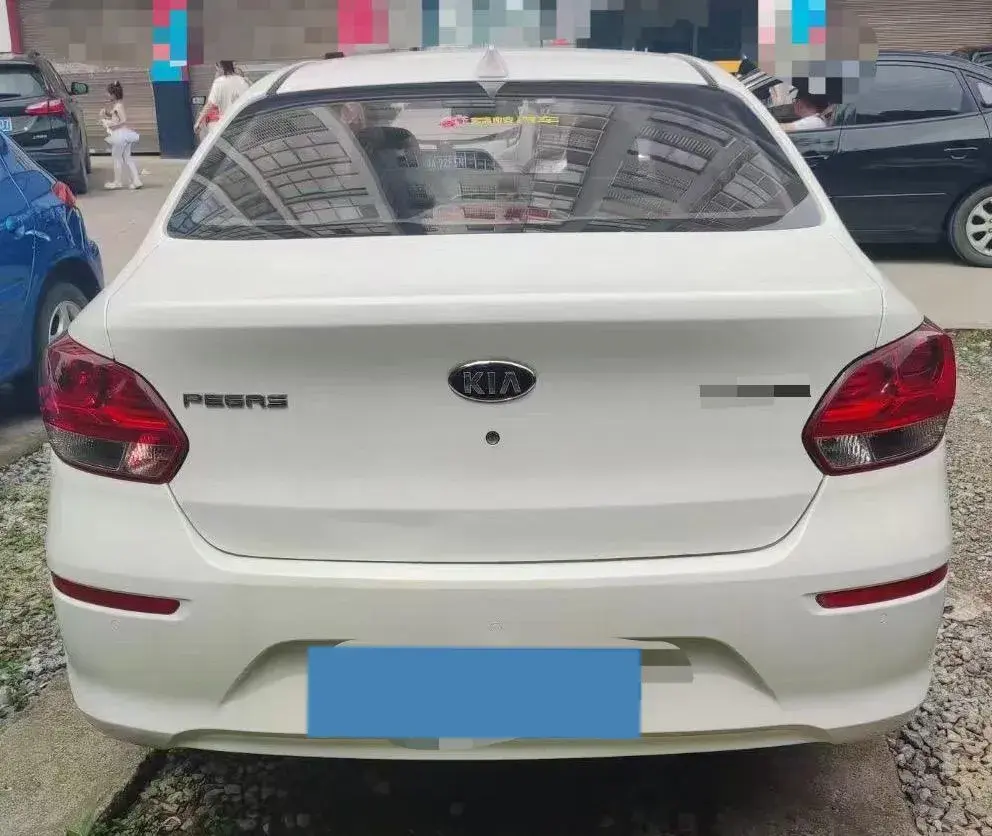 2017 KIA PEGAS thumbnail 3