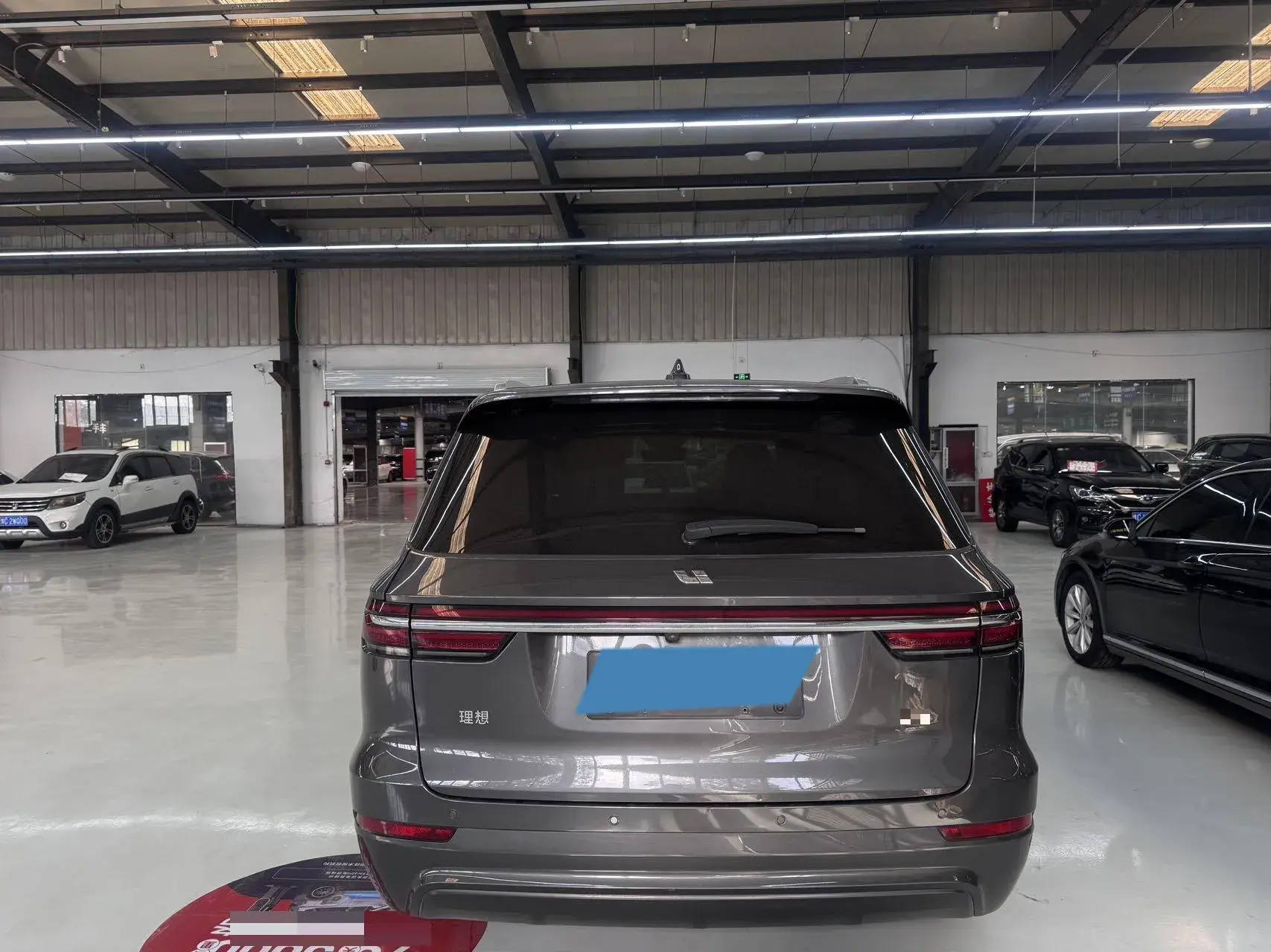 2020 LI ONE thumbnail 4