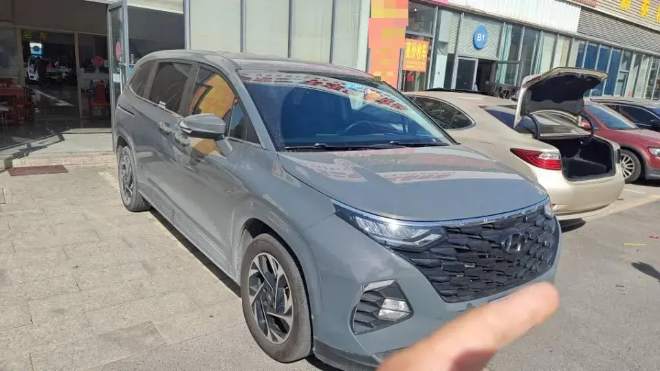 2021 HYUNDAI CUSTO thumbnail 2