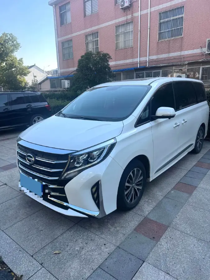 2021 GAC Trumpchi M8 2.0T 252HP L4 8AT