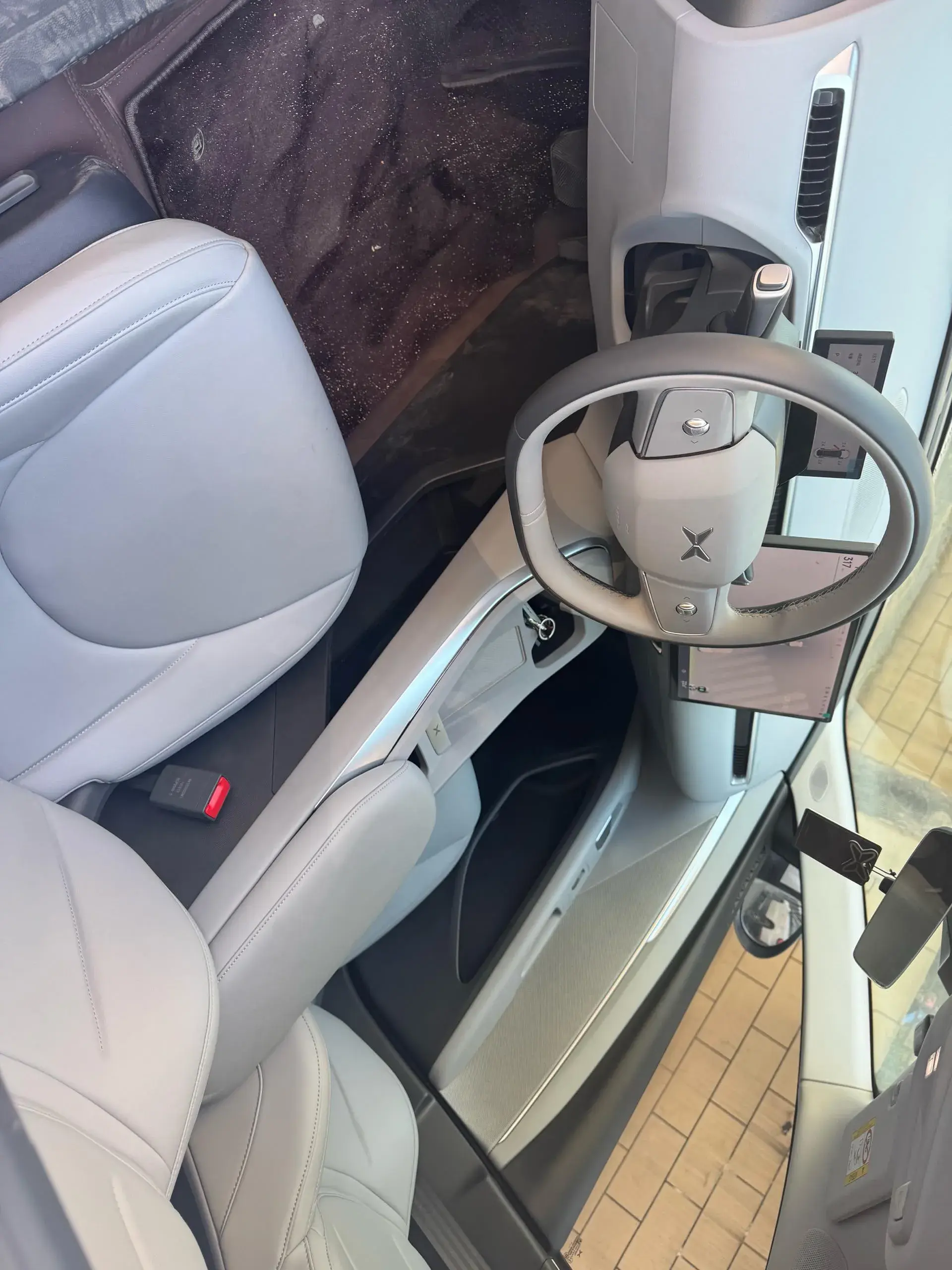 2024 XPENG MONA thumbnail 4