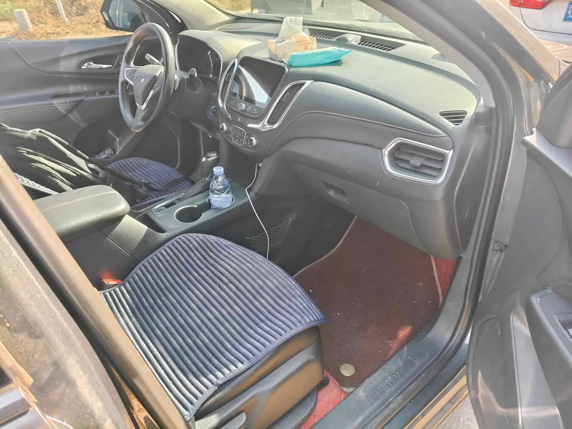 2018 CHEVROLET EQUINOX thumbnail 2