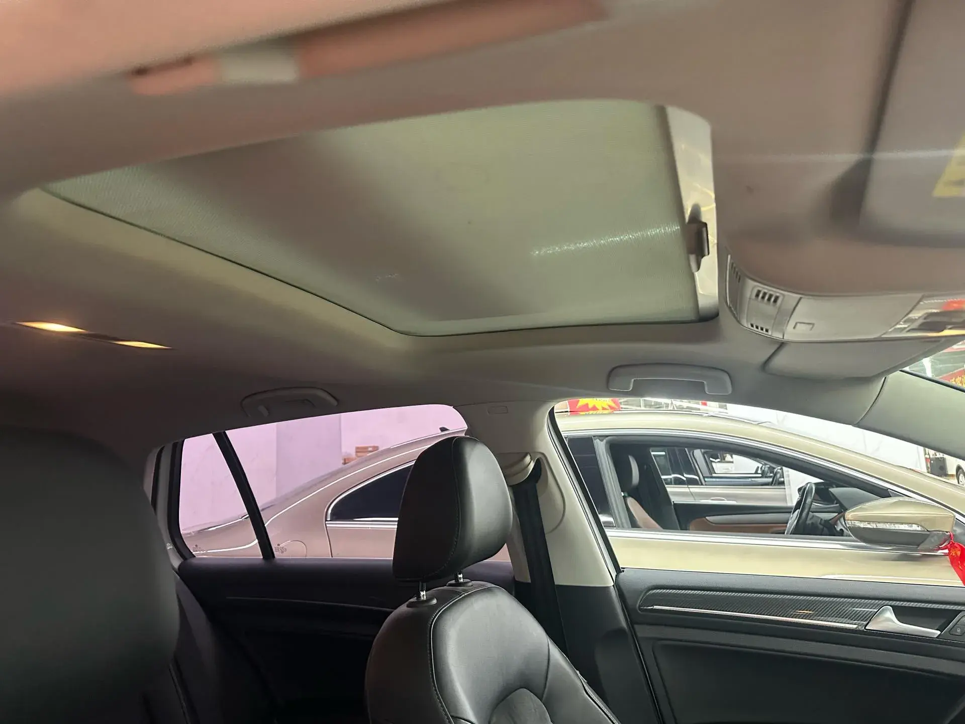 2020 VOLKSWAGEN GOLF thumbnail 4