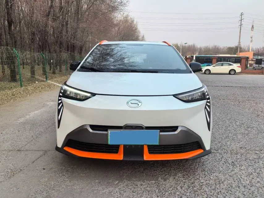 2021 AION Y thumbnail 3