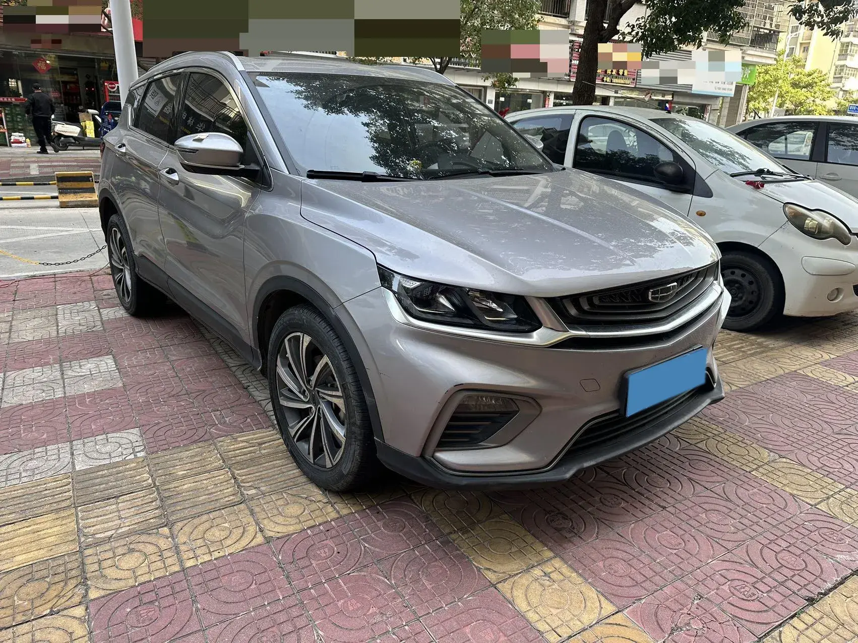 2019 GEELY COOLRAY thumbnail 2