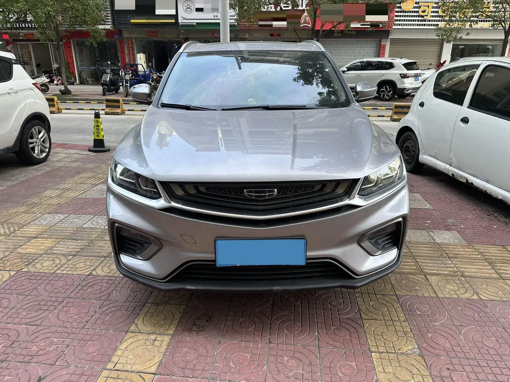 2019 GEELY COOLRAY thumbnail 3