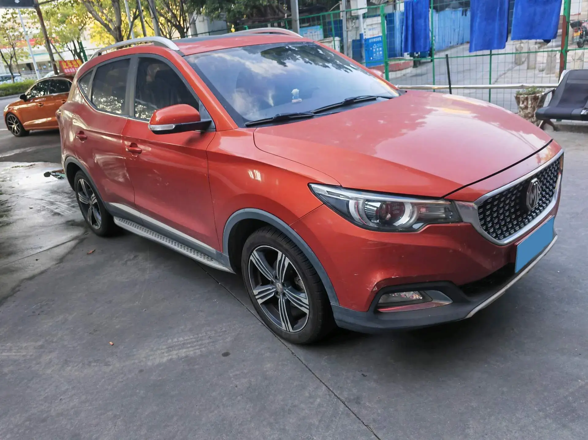 2018 MG ZS thumbnail 3