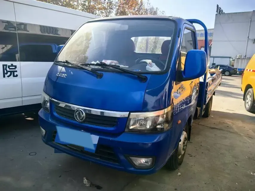 2017 DongFeng Forthing Joyear X5 1.6L 122HP L4 5MT,autocango,china used car exporter,china ev exporter,chinese used car exporter,chinese used ev exporter