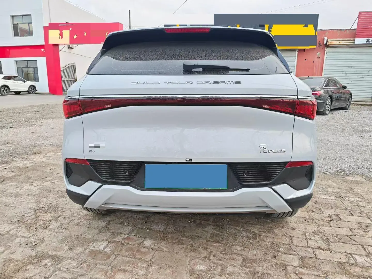 2024 BYD YUAN thumbnail 4