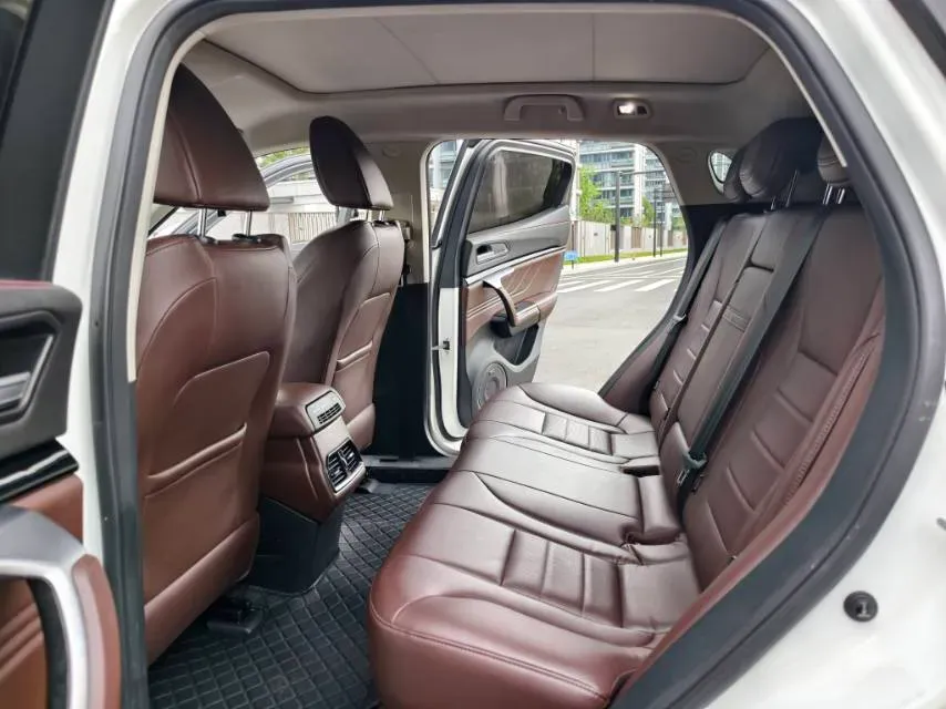 2017 Zotye T700 2.0T 190HP L4 8AT,autocango,china used car exporter,china ev exporter,chinese used car exporter,chinese used ev exporter