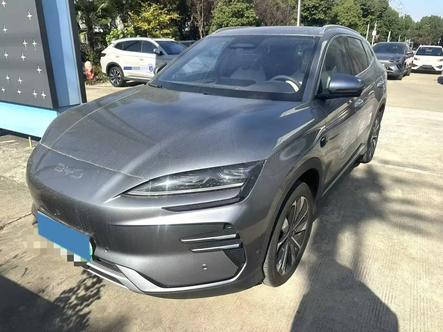 2025 BYD SONG view 1