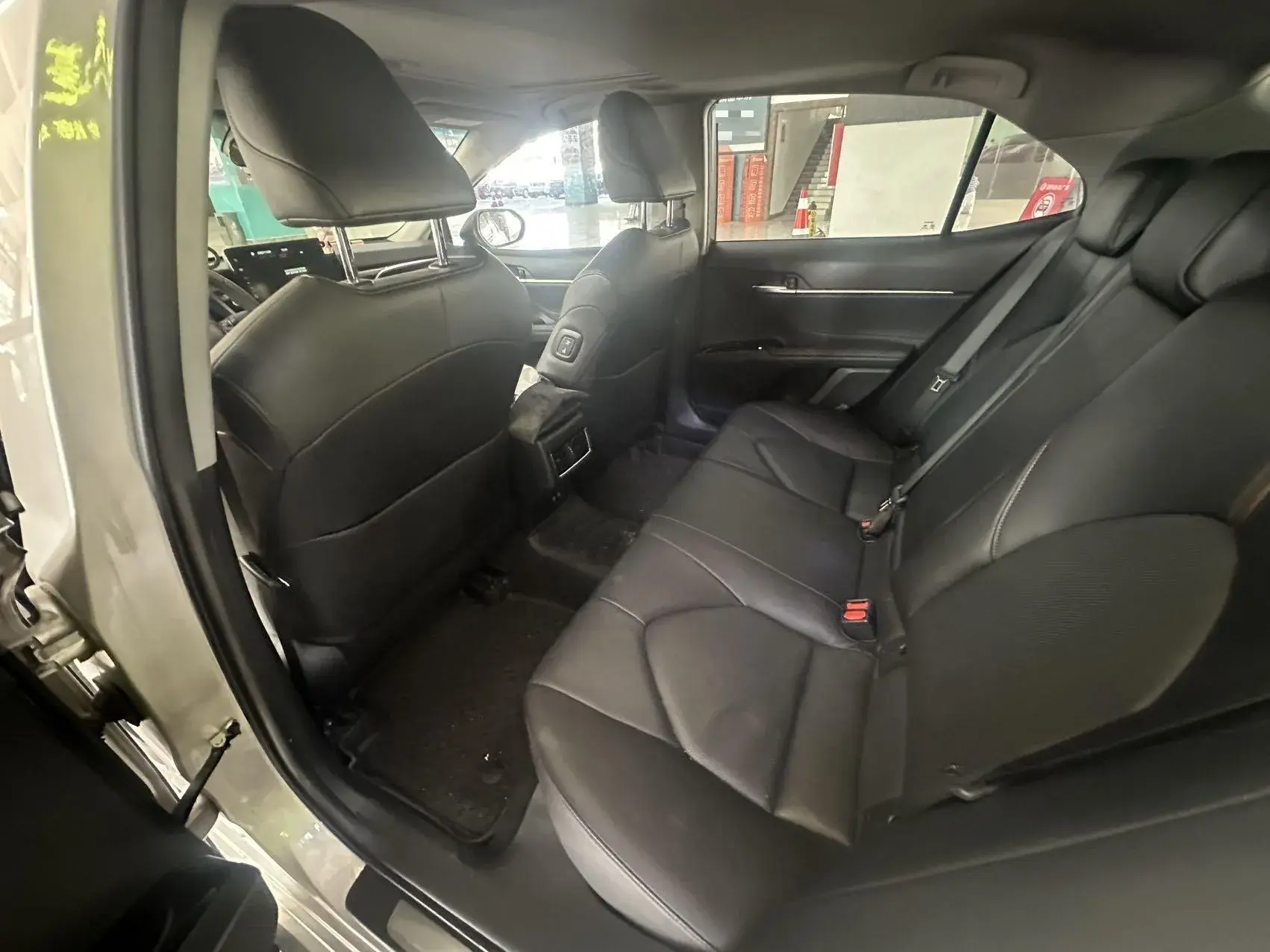 2021 TOYOTA CAMRY thumbnail 4