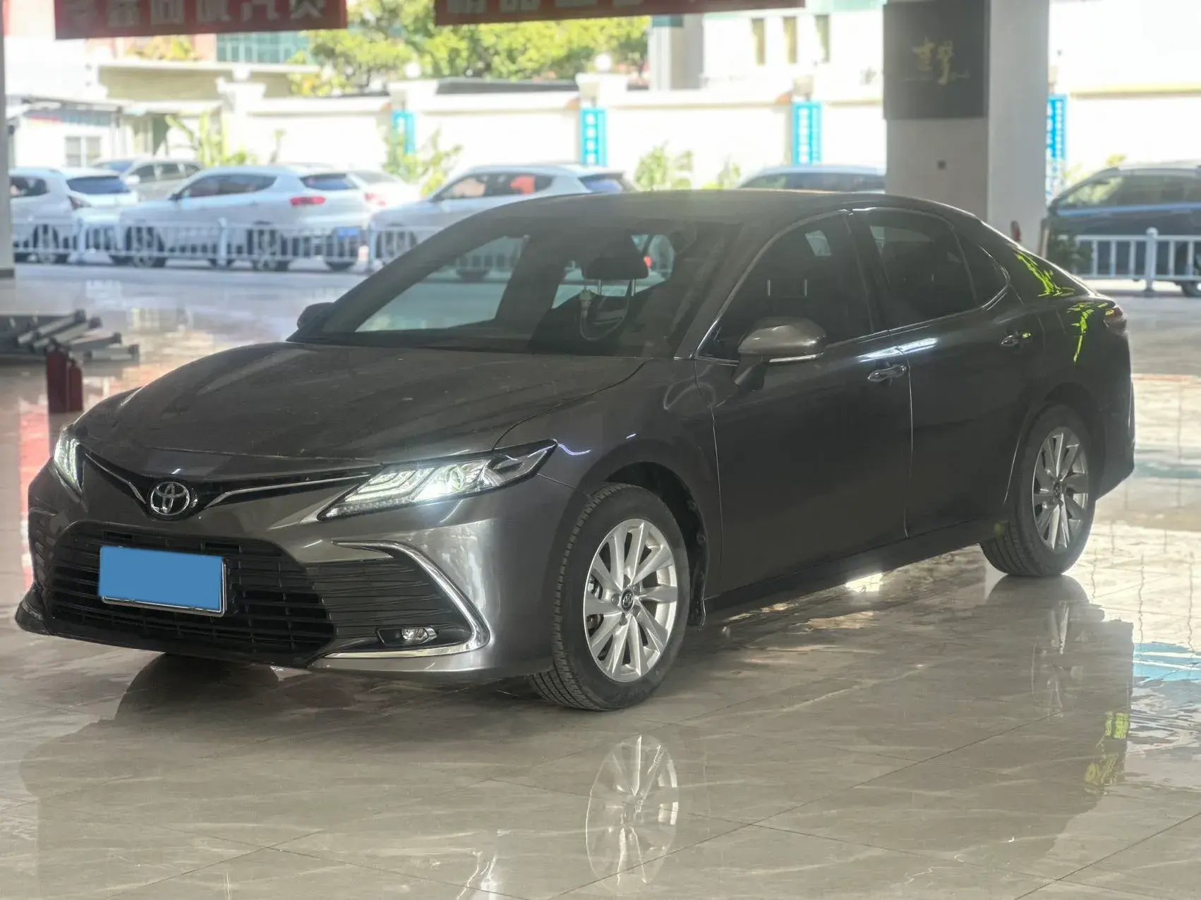 2021 TOYOTA CAMRY view 1