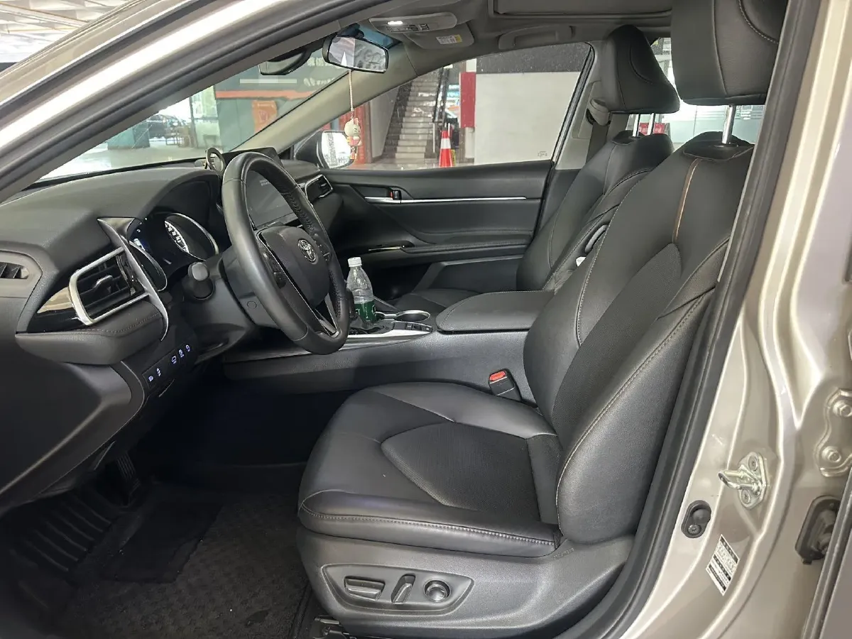 2021 Toyota Camry 2.0L 178HP L4 CVT,autocango,china used car exporter,china ev exporter,chinese used car exporter,chinese used ev exporter