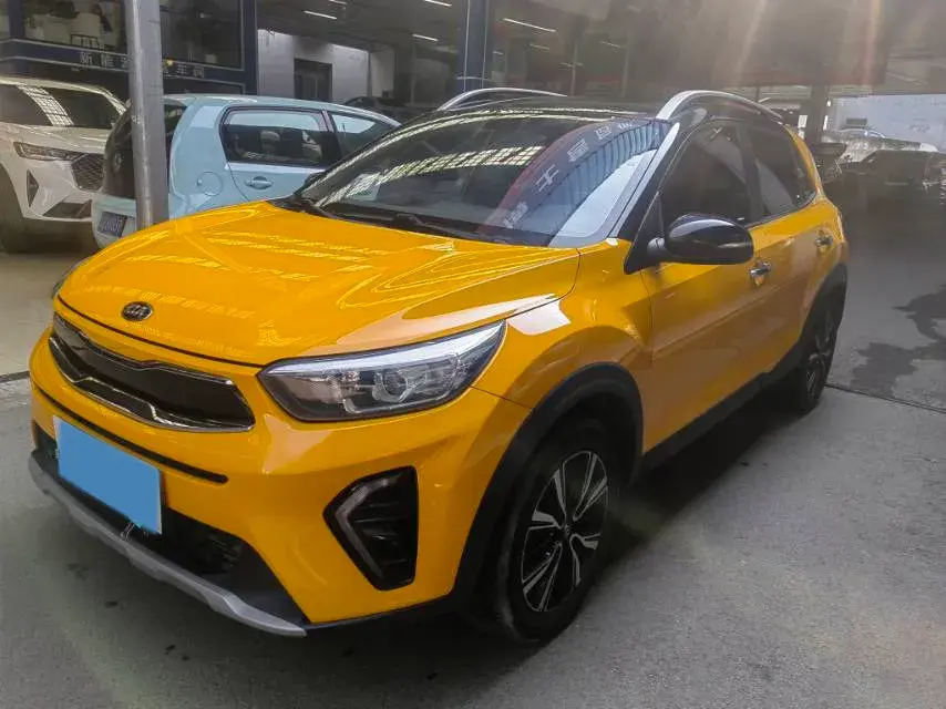 2019 KIA KX1 view 1
