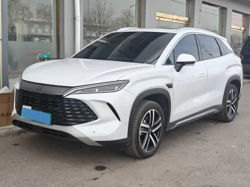 2025 BYD SongL DM-i 1.5L 101HP L4 E-CVT PHEV 18.3KWH