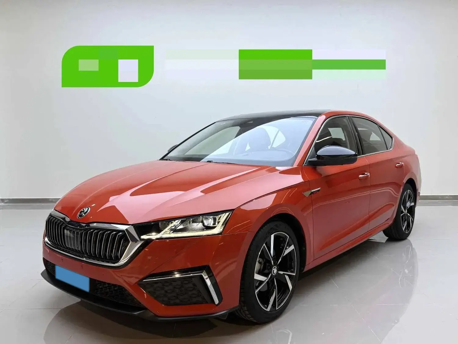 2021 SKODA OCTAVIA view 1