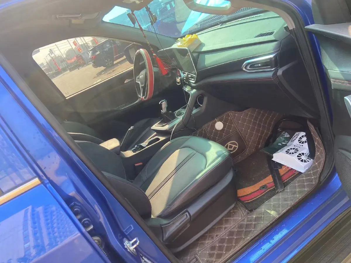 2021 MAXUS T90 2.0T 218HP L4 6MT,autocango,china used car exporter,china ev exporter,chinese used car exporter,chinese used ev exporter