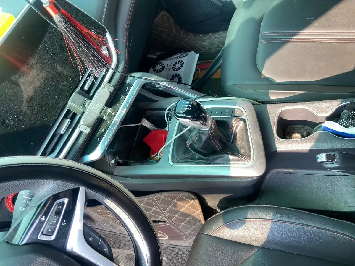 2021 MAXUS T90 2.0T 218HP L4 6MT,autocango,china used car exporter,china ev exporter,chinese used car exporter,chinese used ev exporter