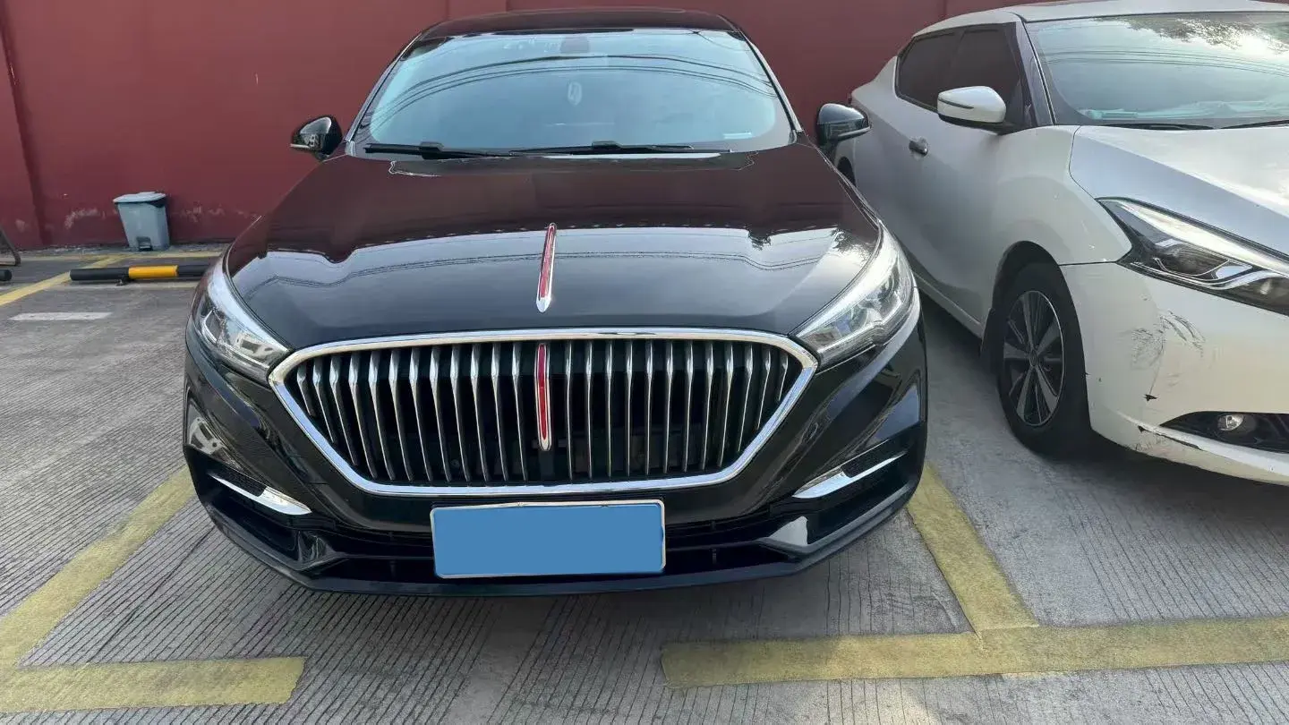 2022 HONGQI H5 thumbnail 2