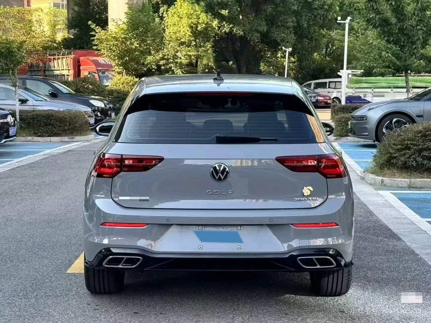 2023 VOLKSWAGEN GOLF thumbnail 4