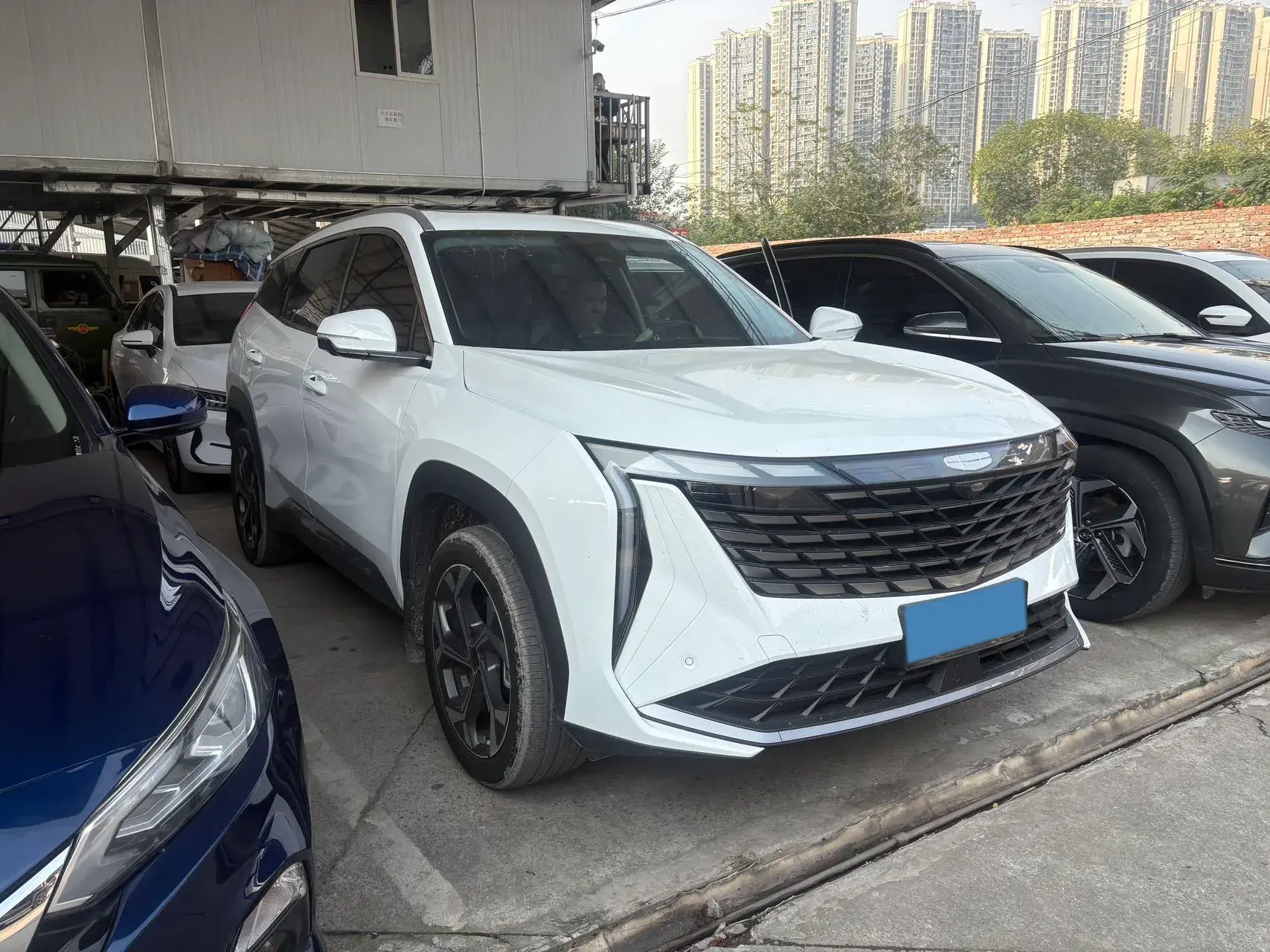 2024 GEELY STARRAY thumbnail 3