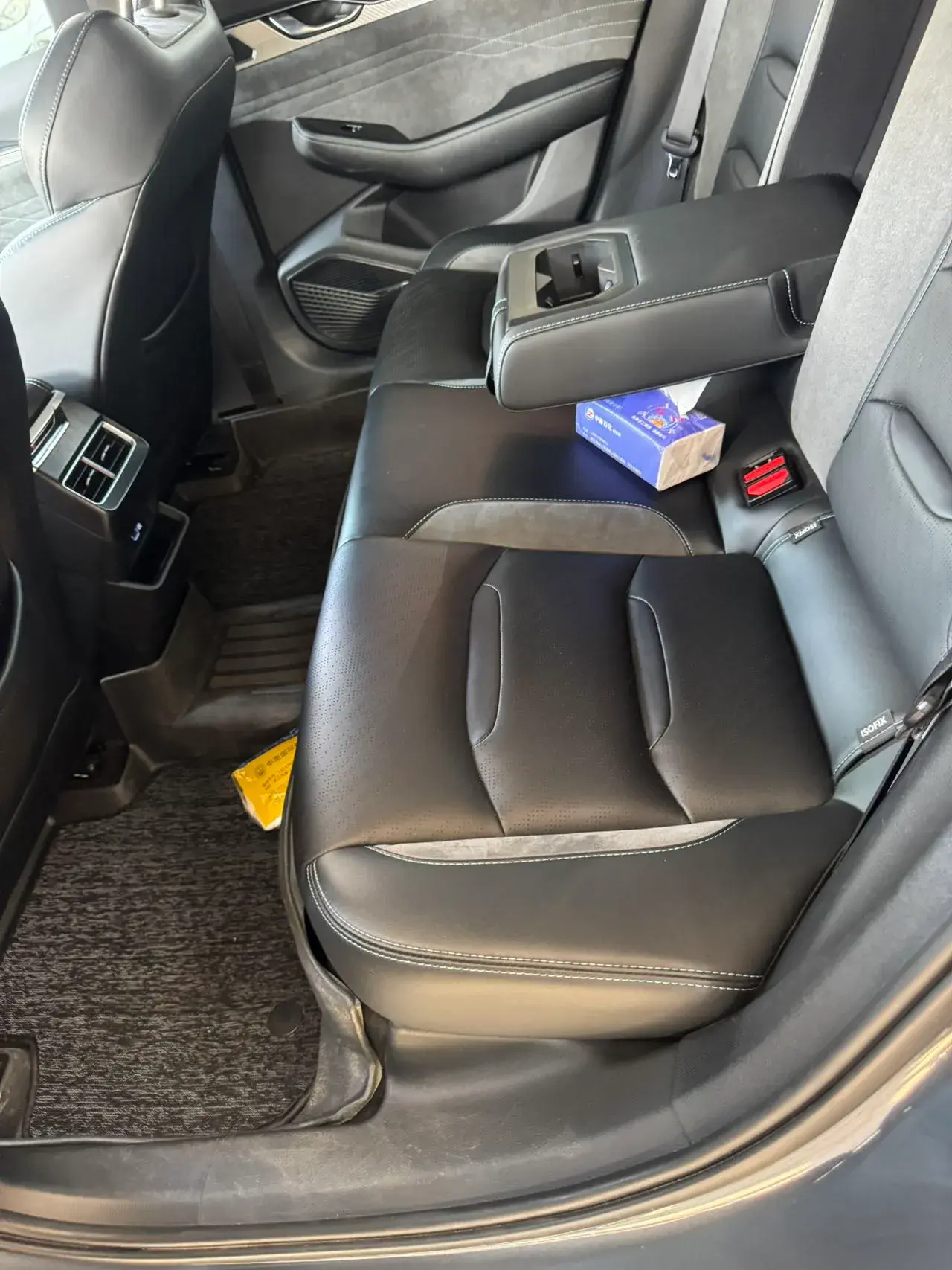 2023 GEELY PREFACE thumbnail 3