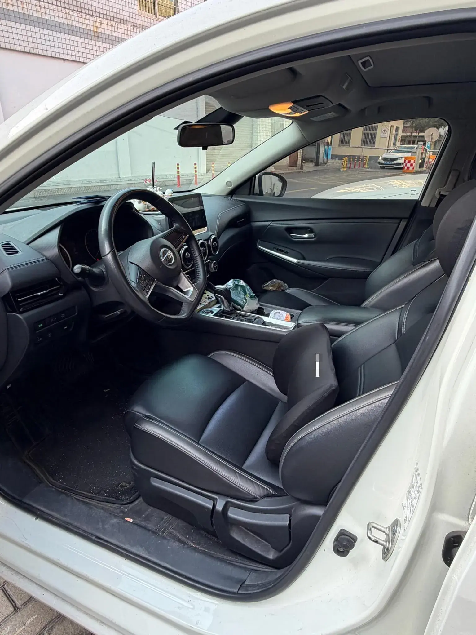 2022 NISSAN SYLPHY thumbnail 4