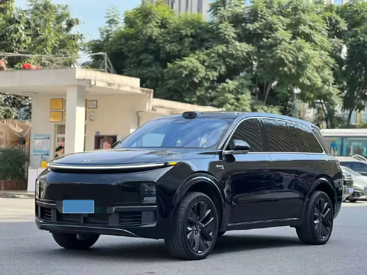 2022 Li L9 Range Extended 154HP REEV 42.6KWH