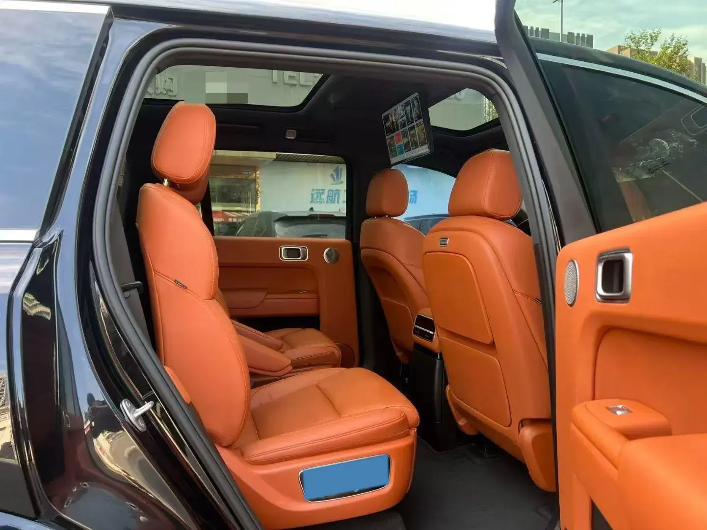 2022 LI L9 thumbnail 4