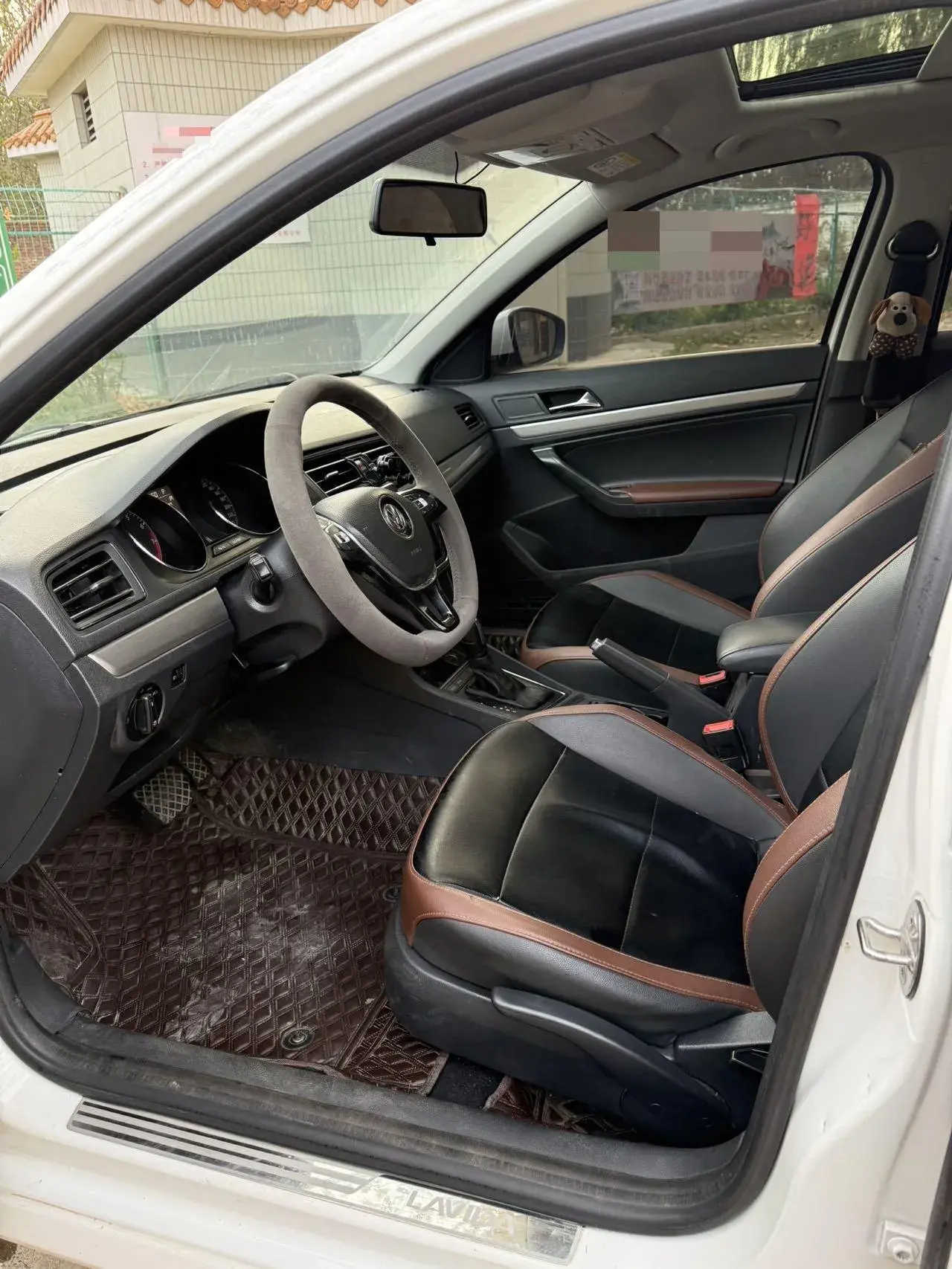 2019 VOLKSWAGEN LAVIDA thumbnail 4