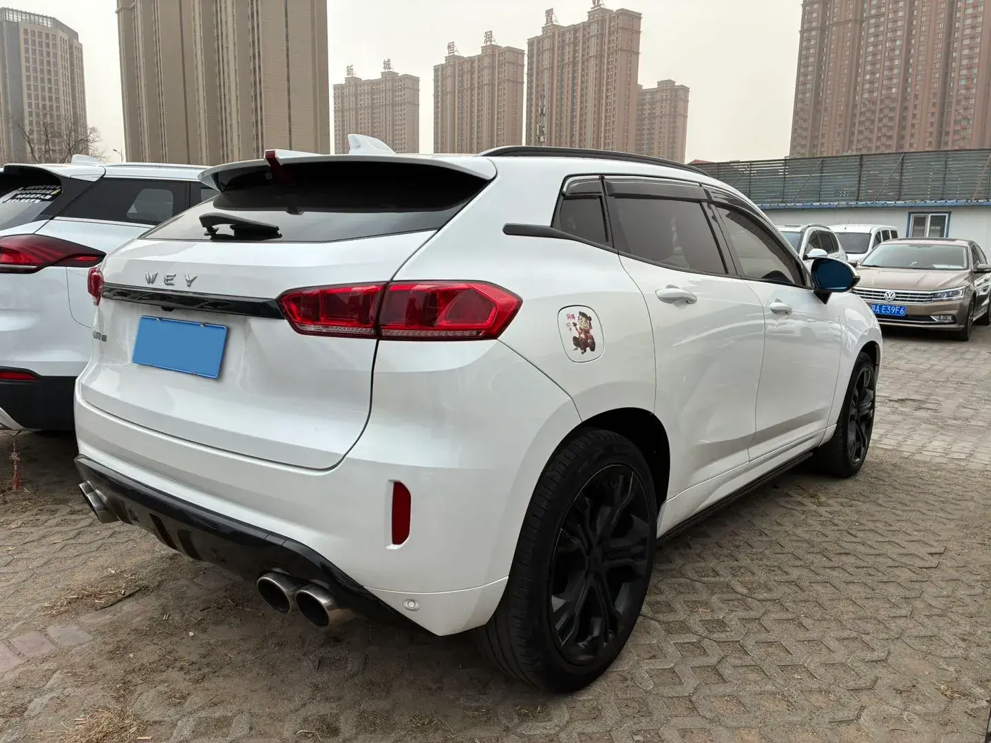2017 ZOTYE T700 thumbnail 3