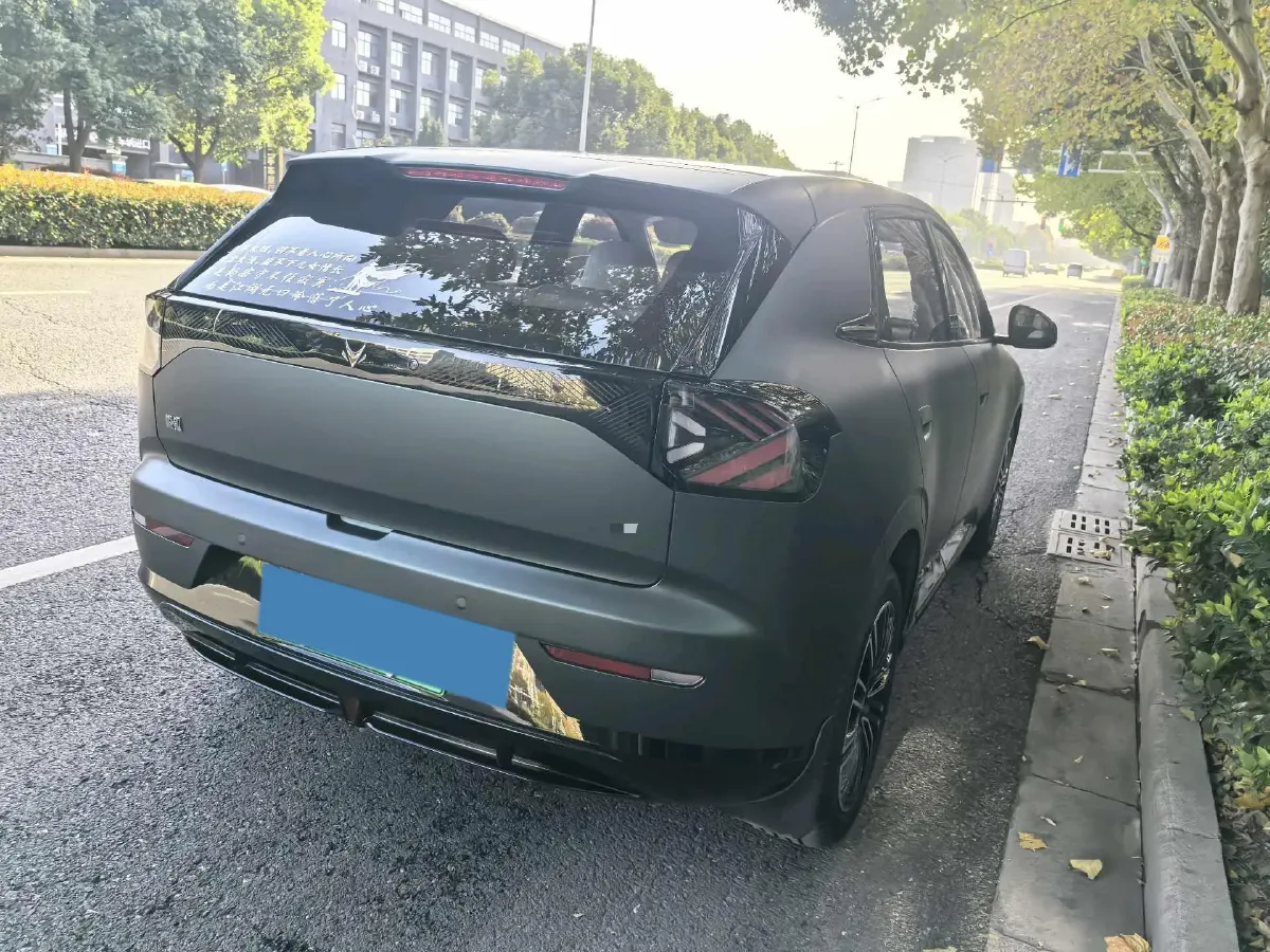 2025 ARCFOX T1 BEV,autocango,china used car exporter,china ev exporter,chinese used car exporter,chinese used ev exporter