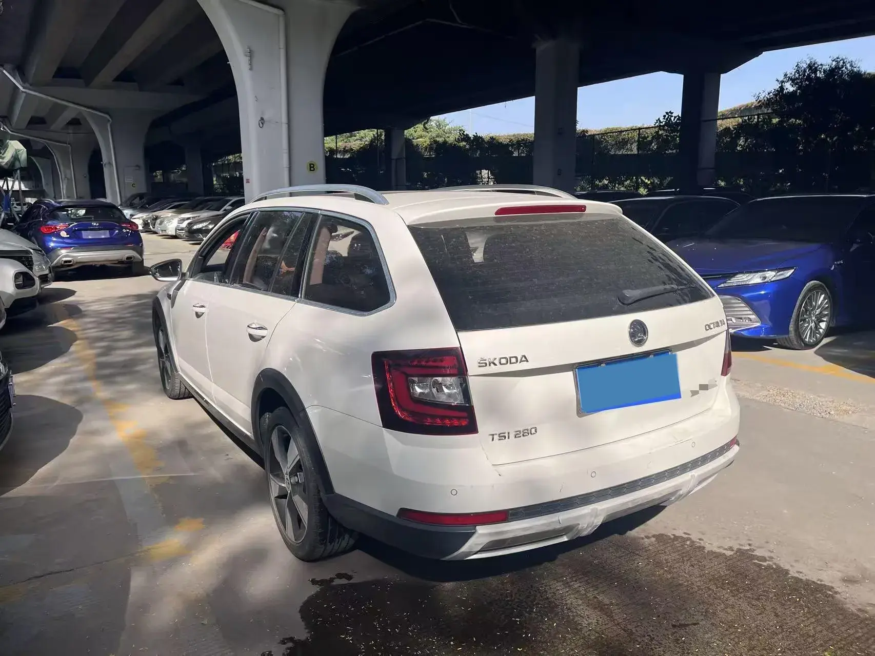 2018 SKODA OCTAVIA thumbnail 3