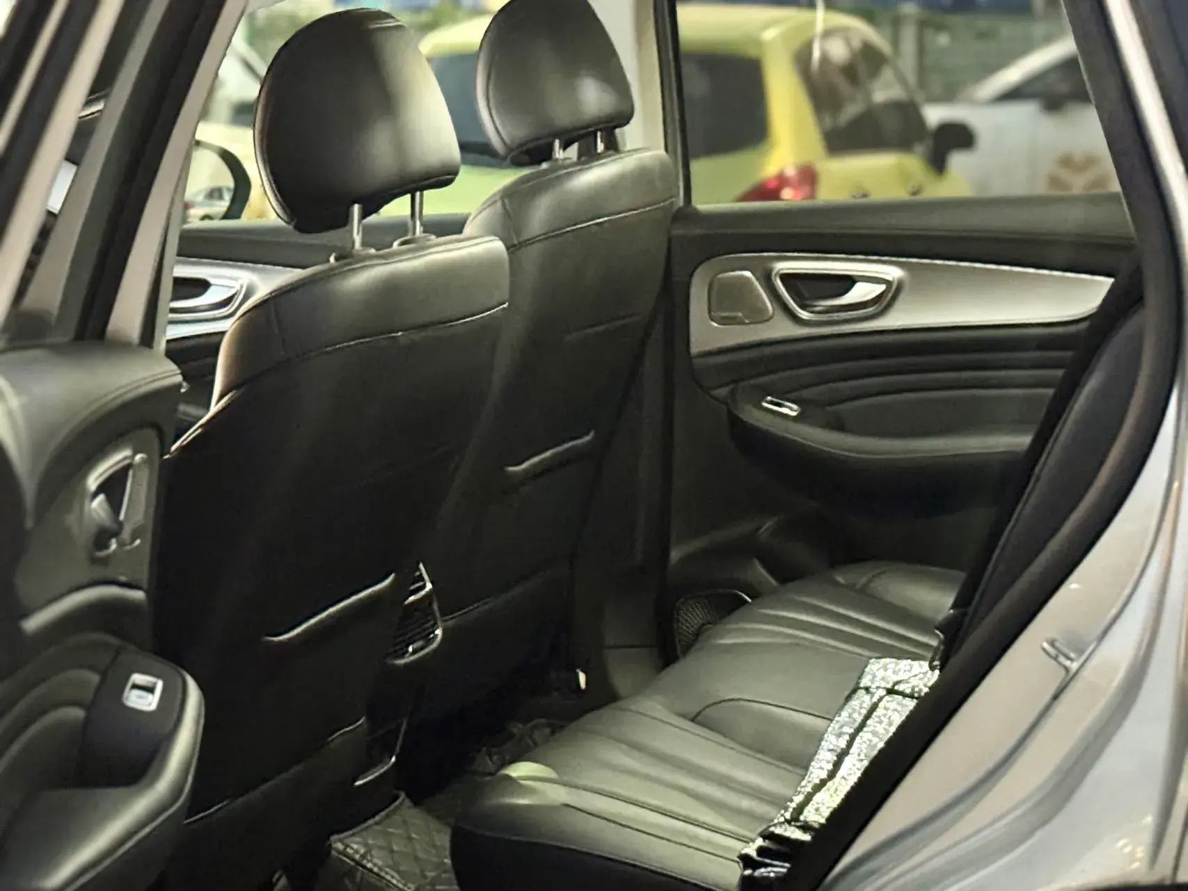 2021 ROEWE RX5 thumbnail 4