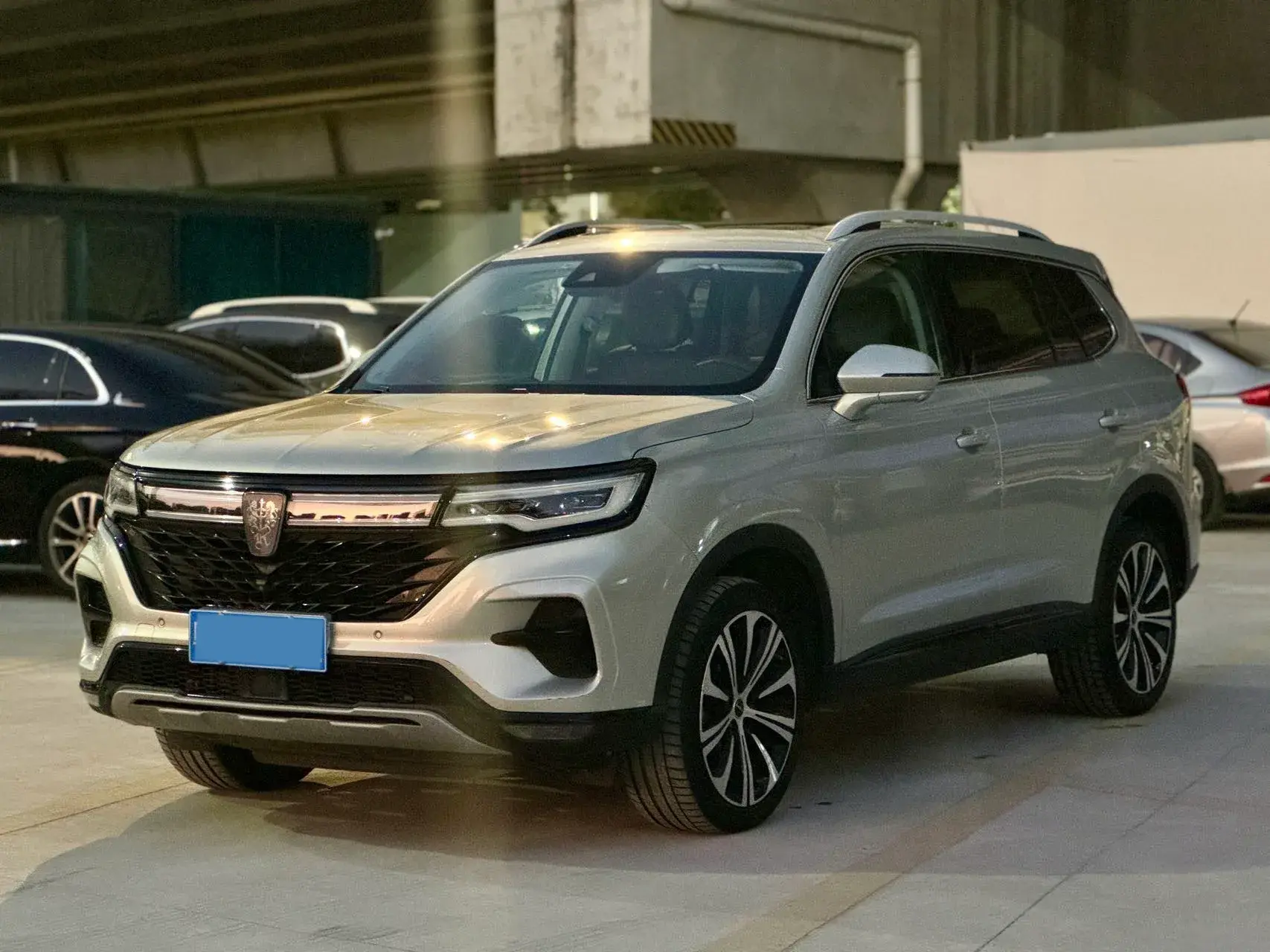 2021 ROEWE RX5 view 1